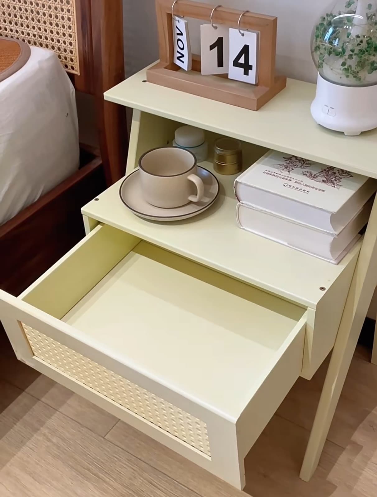 Solid Pine Wood Sliding Barn Door - image 15