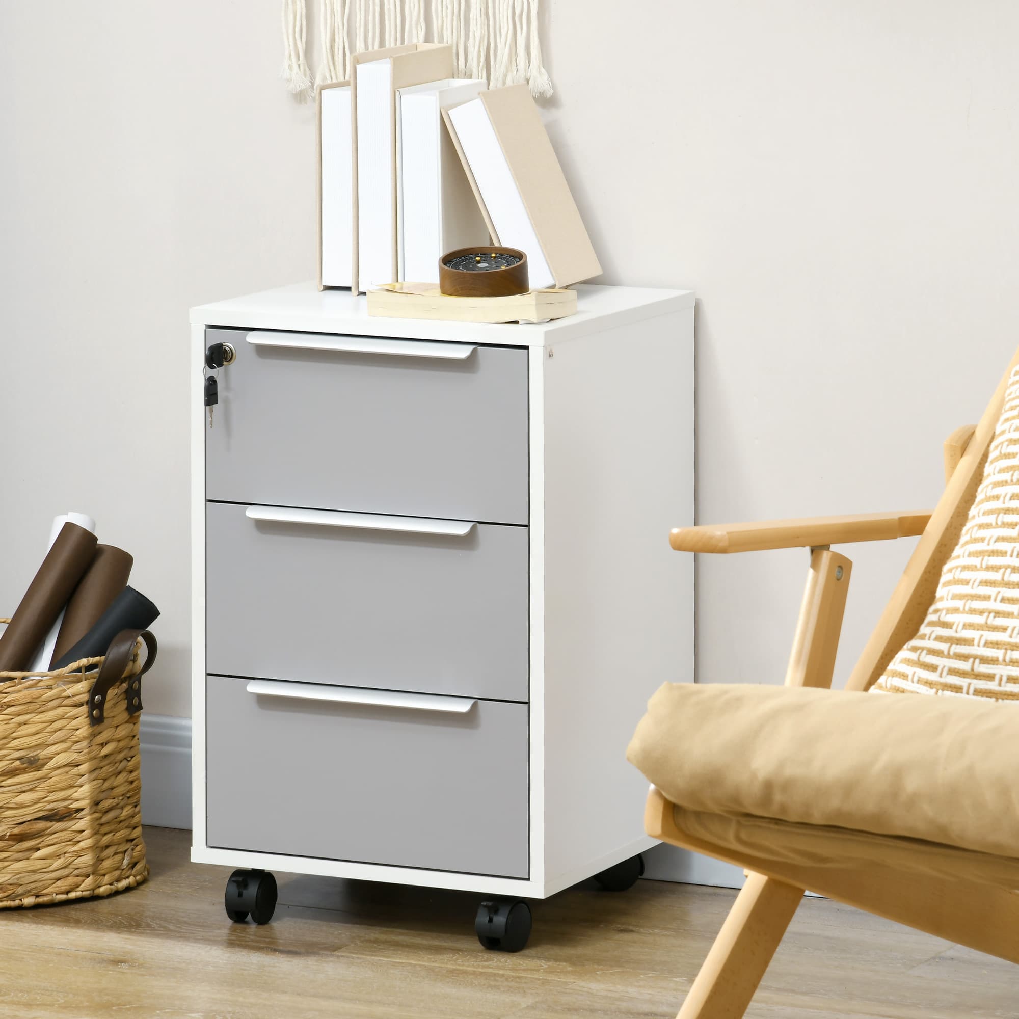 Secure Your Workspace with this 3-Drawer Locking Cabinet - image 2