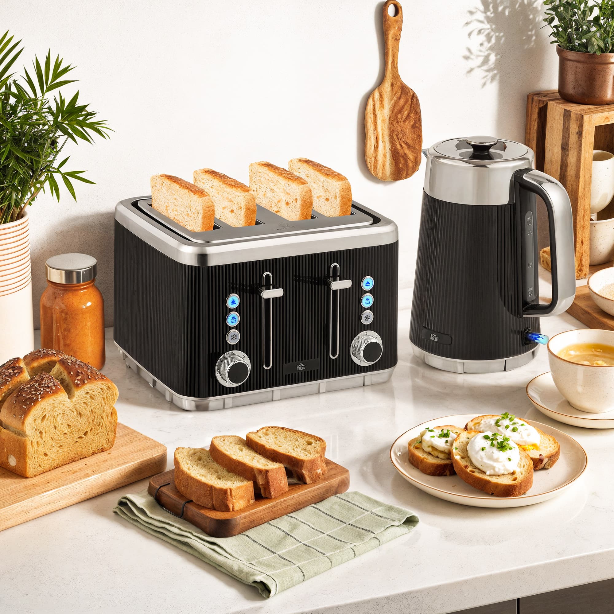 Effortless Mornings with this Premium Black Kettle & Toaster Set - image 5