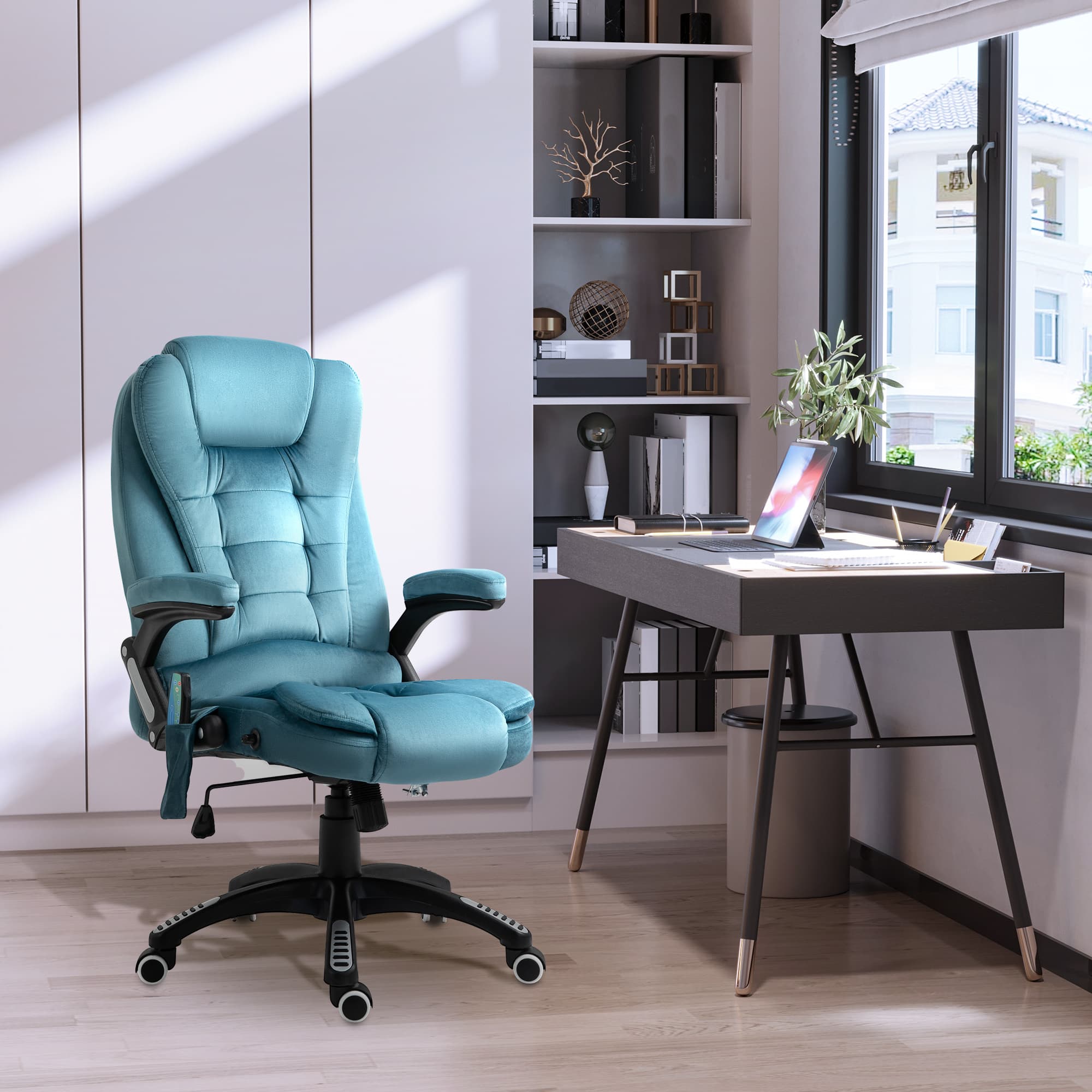 Transform Your Workday with the Vinsetto Heated Massage Chair - image 3