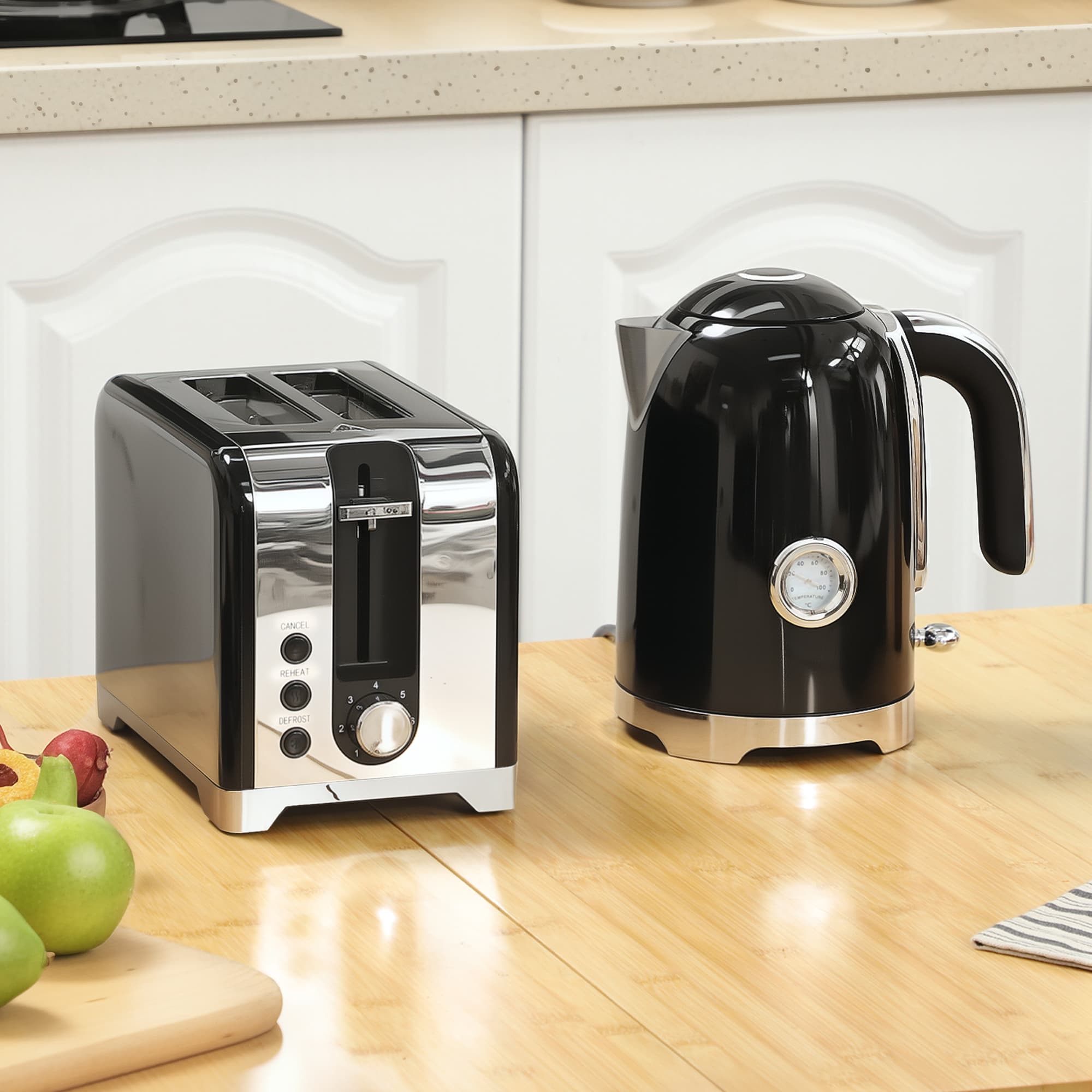 Transform Your Mornings with this Retro Kettle and Toaster Set - image 5