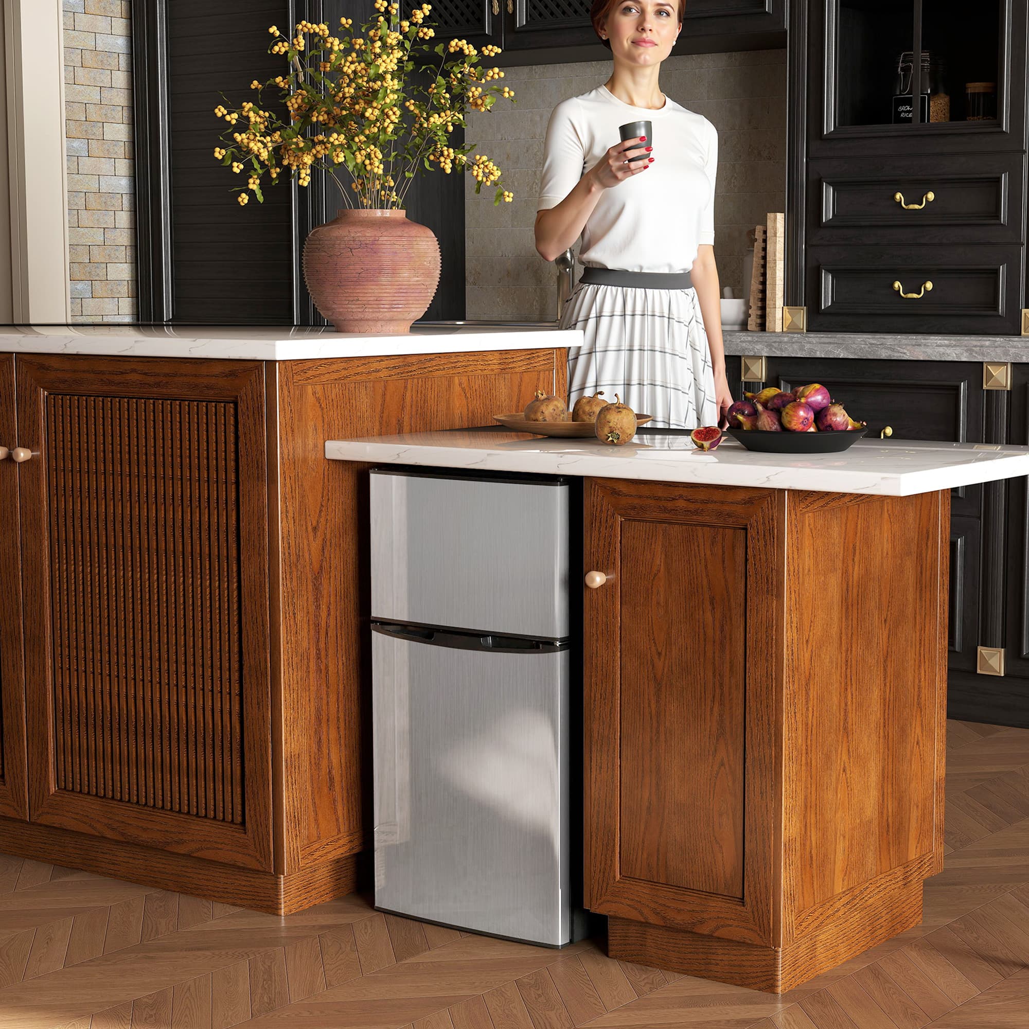 Compact 88L Fridge Freezer for Smaller Rooms - image 7