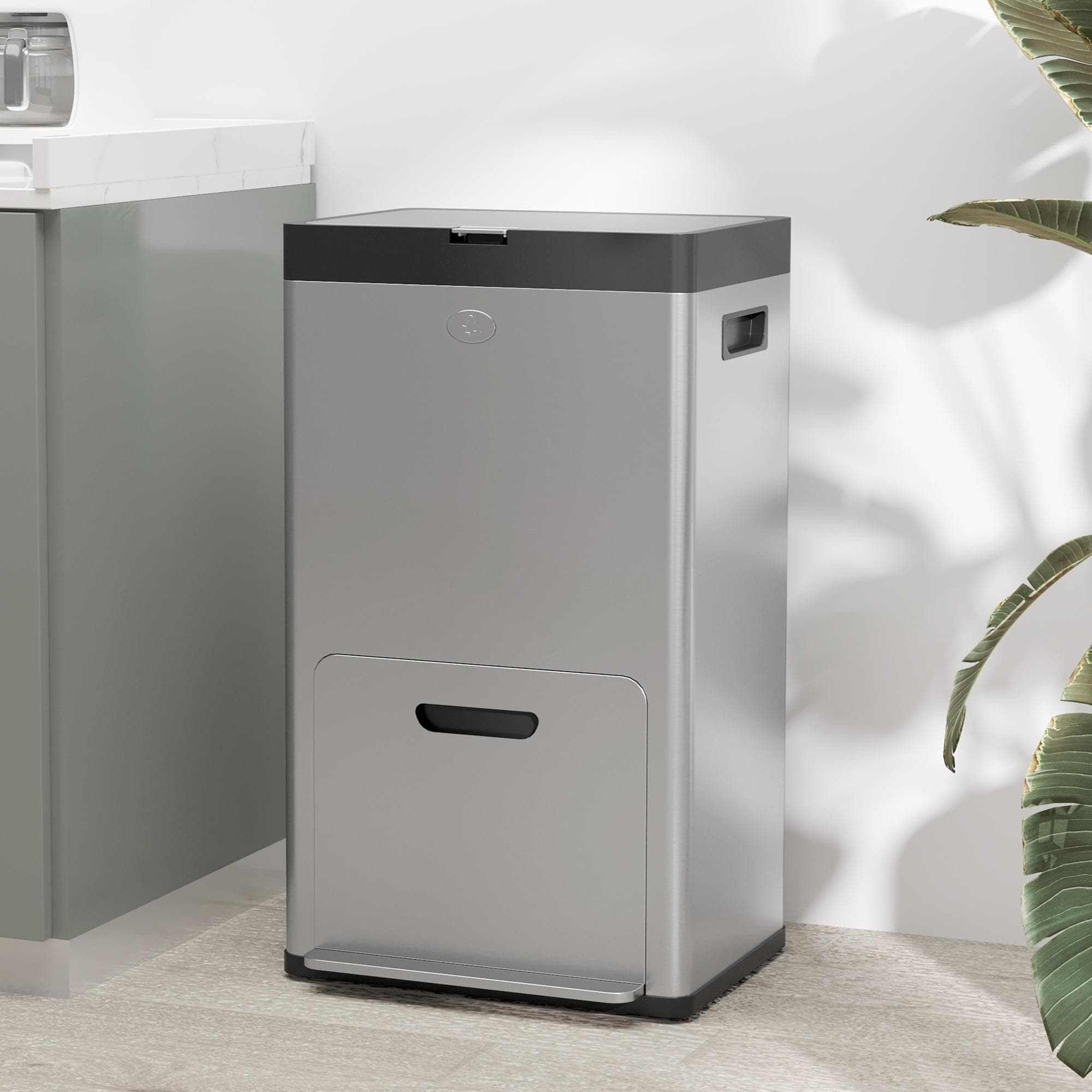 A 56L Triple Compartment Bin That Rolls and Deodorises - image 3