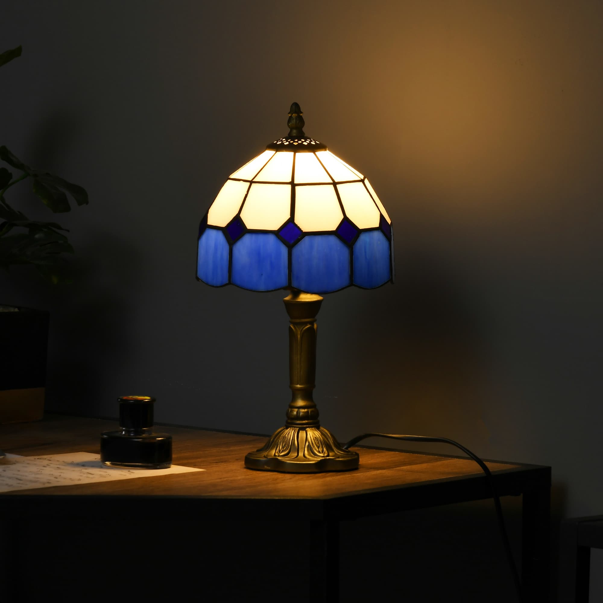 Handmade Art Deco Stained Glass Table Lamp — White & Blue - image 5