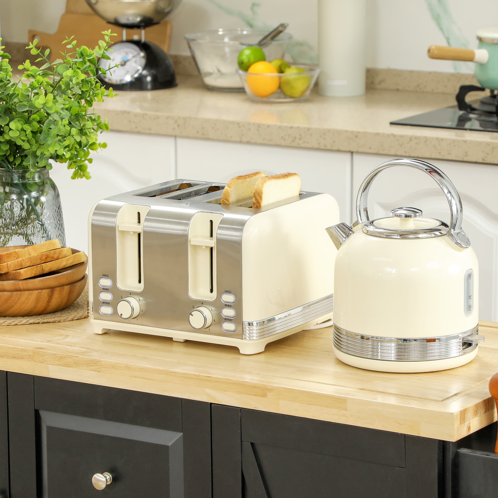 Cream Retro Kettle and 4-Slice Toaster Set with Chrome Finish - image 3