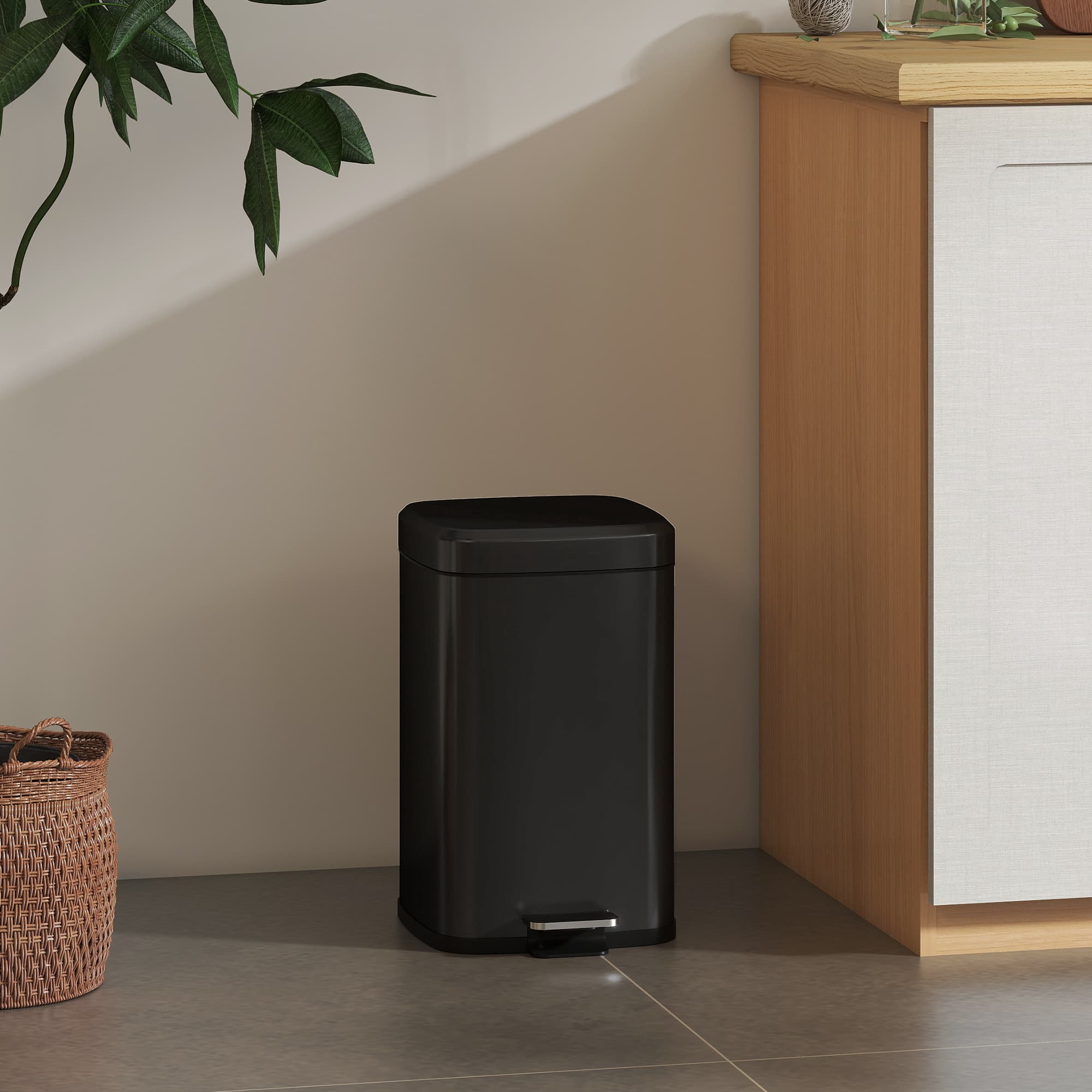 Compact 20-Litre Black Metal Pedal Bin for Kitchen Use - image 3