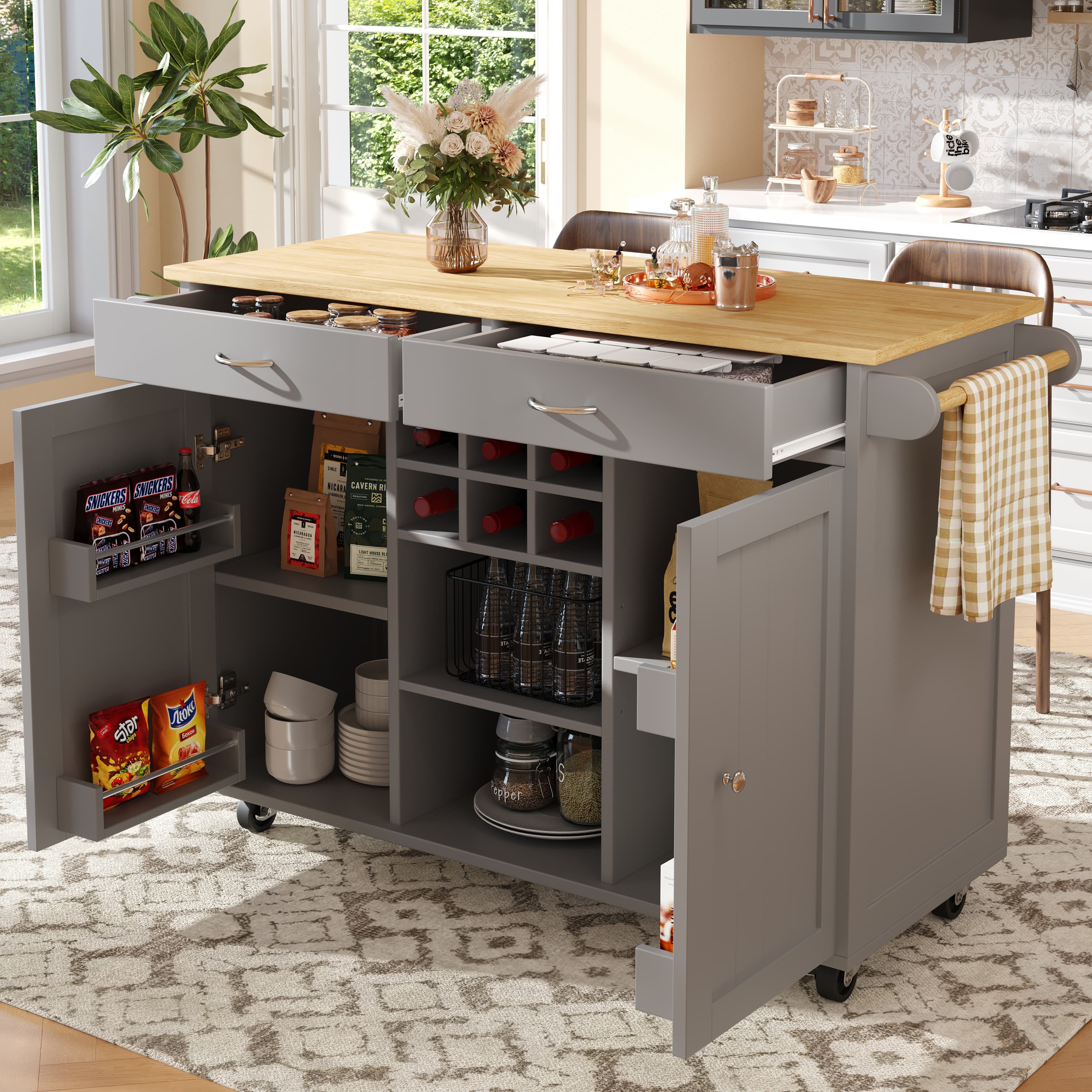 Transform Your Kitchen with a Stylish & Functional Island