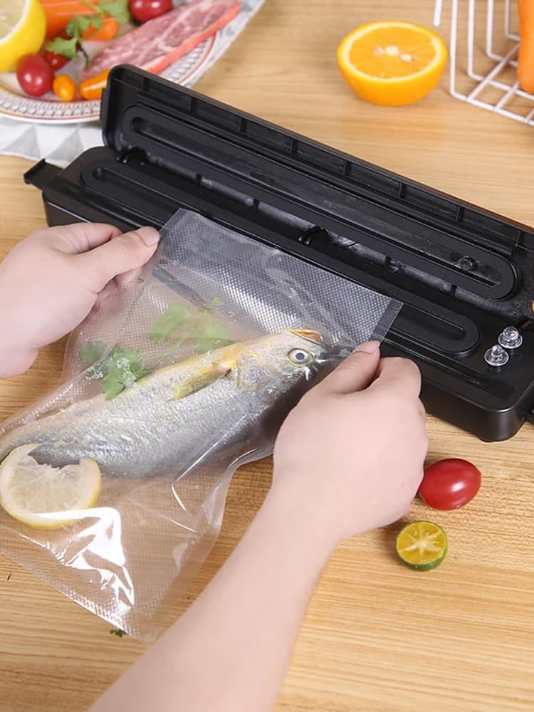 Transform Your Kitchen with this Automatic Vacuum Food Sealer - image 7