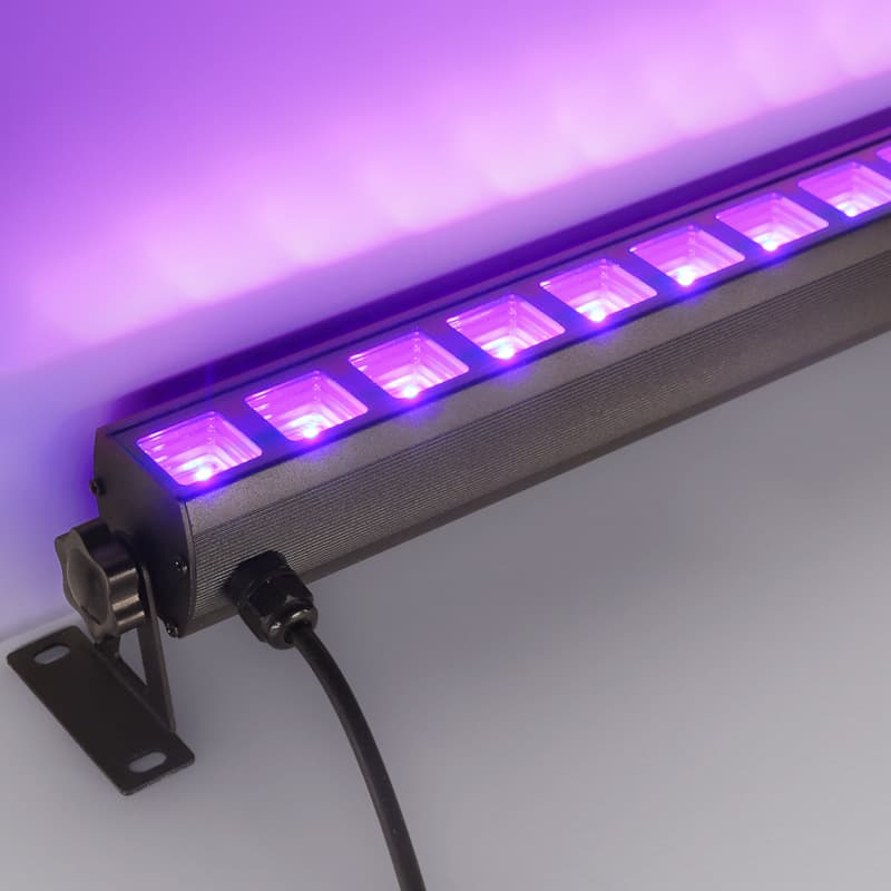 LED Wall Washer with Purple Ambient Light - image 3