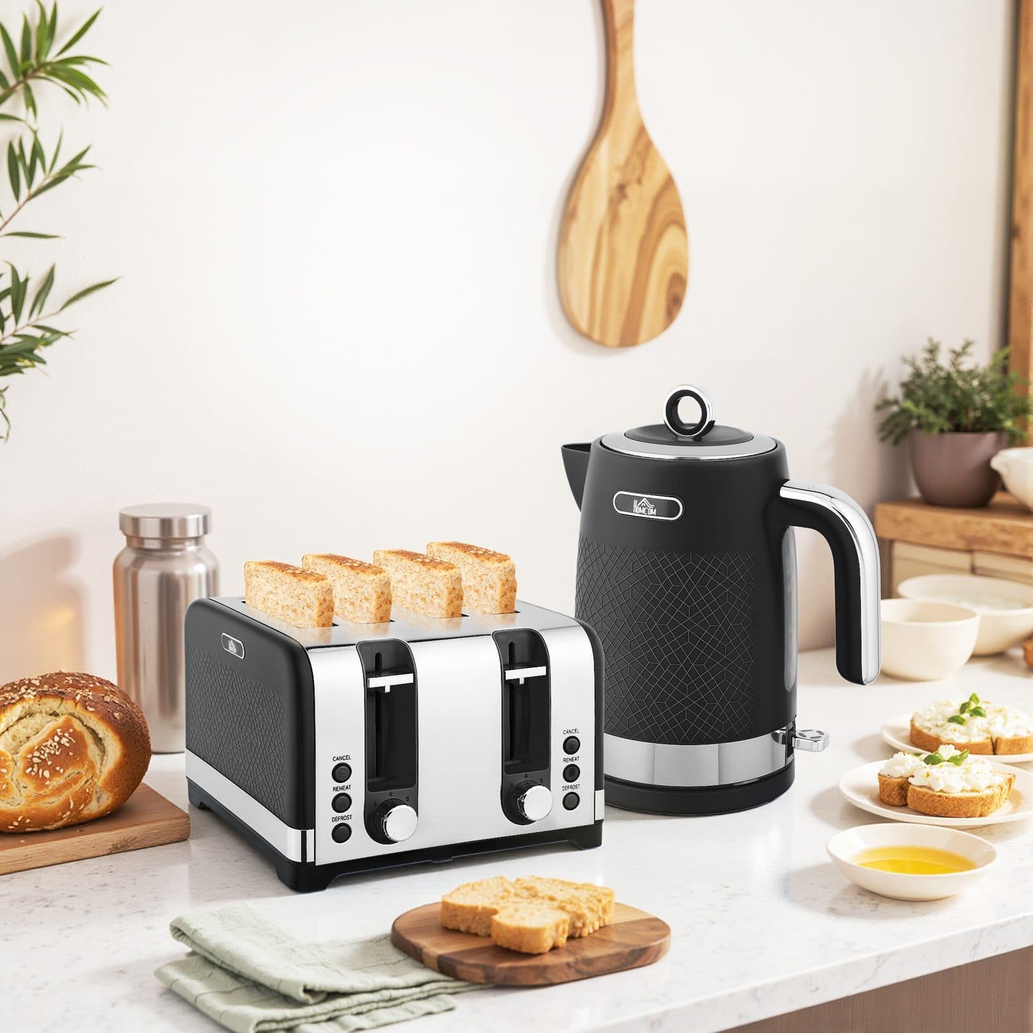Matte Black Kettle & Toaster Set - image 1