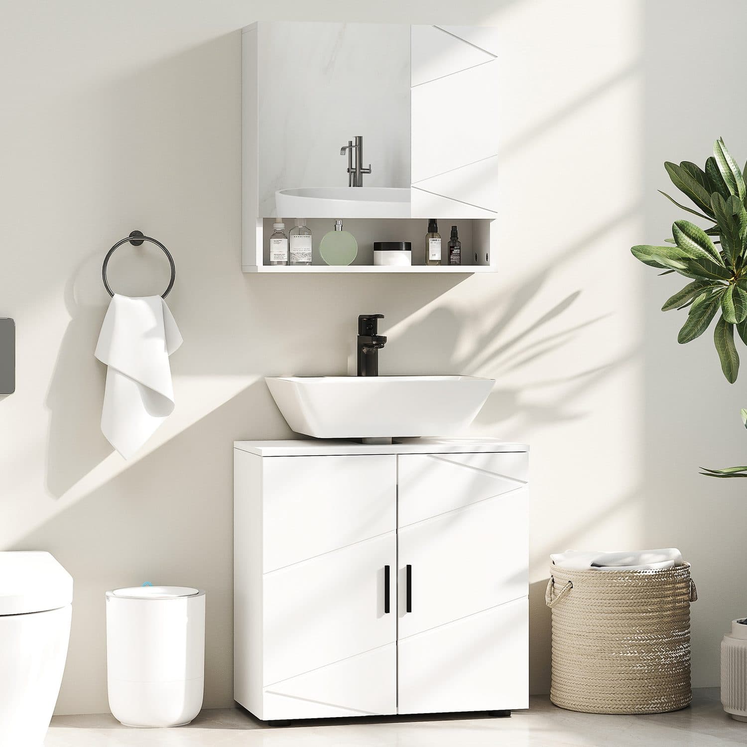 Kleankin Under Sink Cabinet - image 2