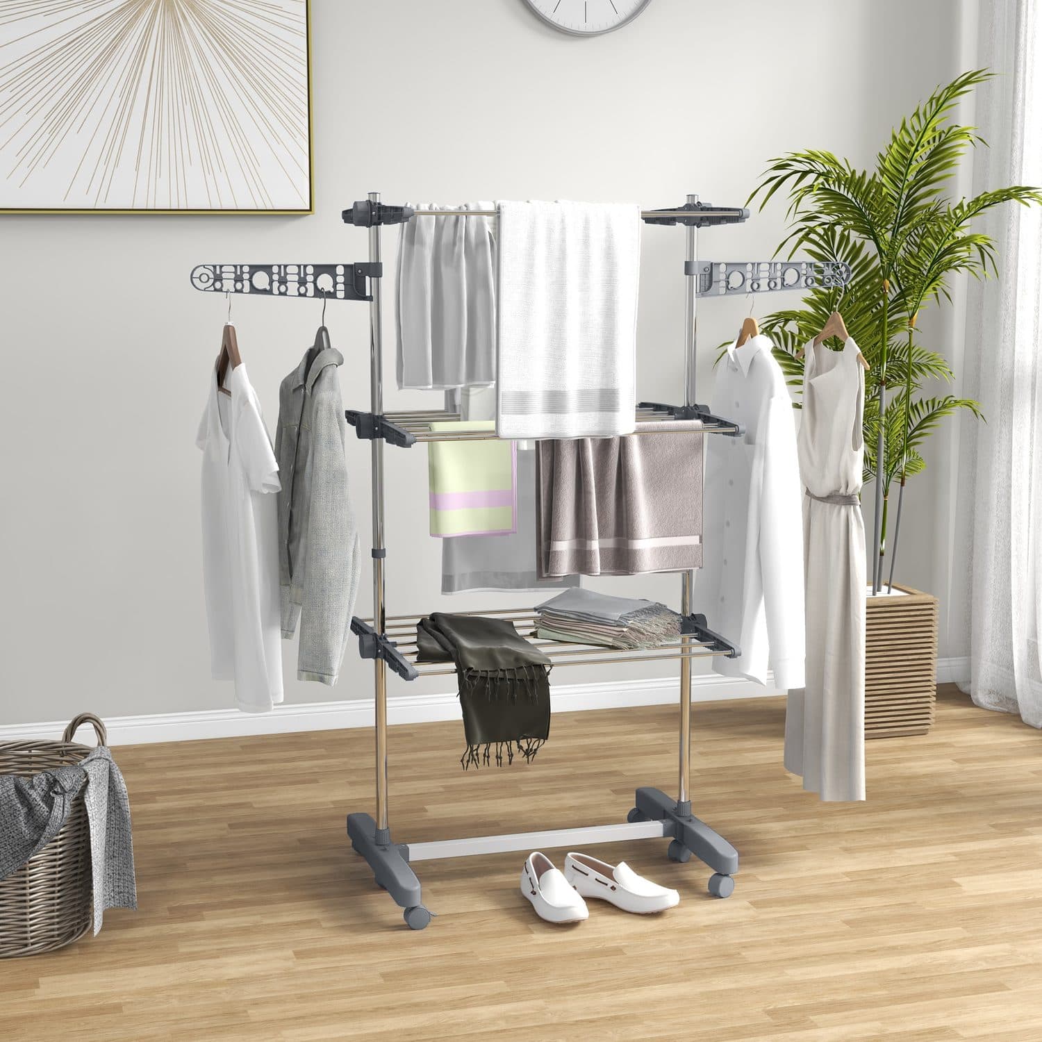 Three-Shelf Clothes Horse for Flexible Drying - image 1