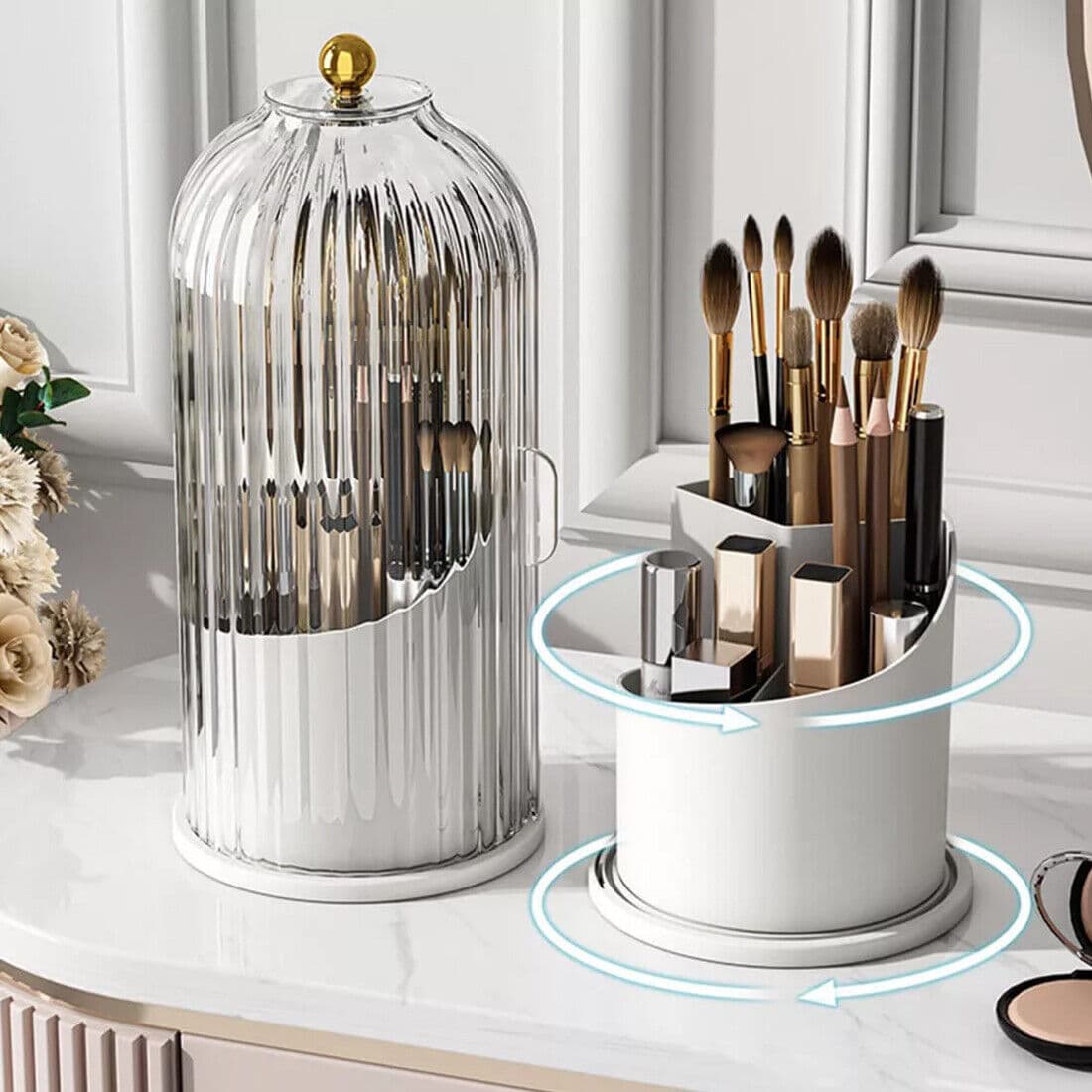 Keep Your Brushes in Order with a 360° Rotating Organiser