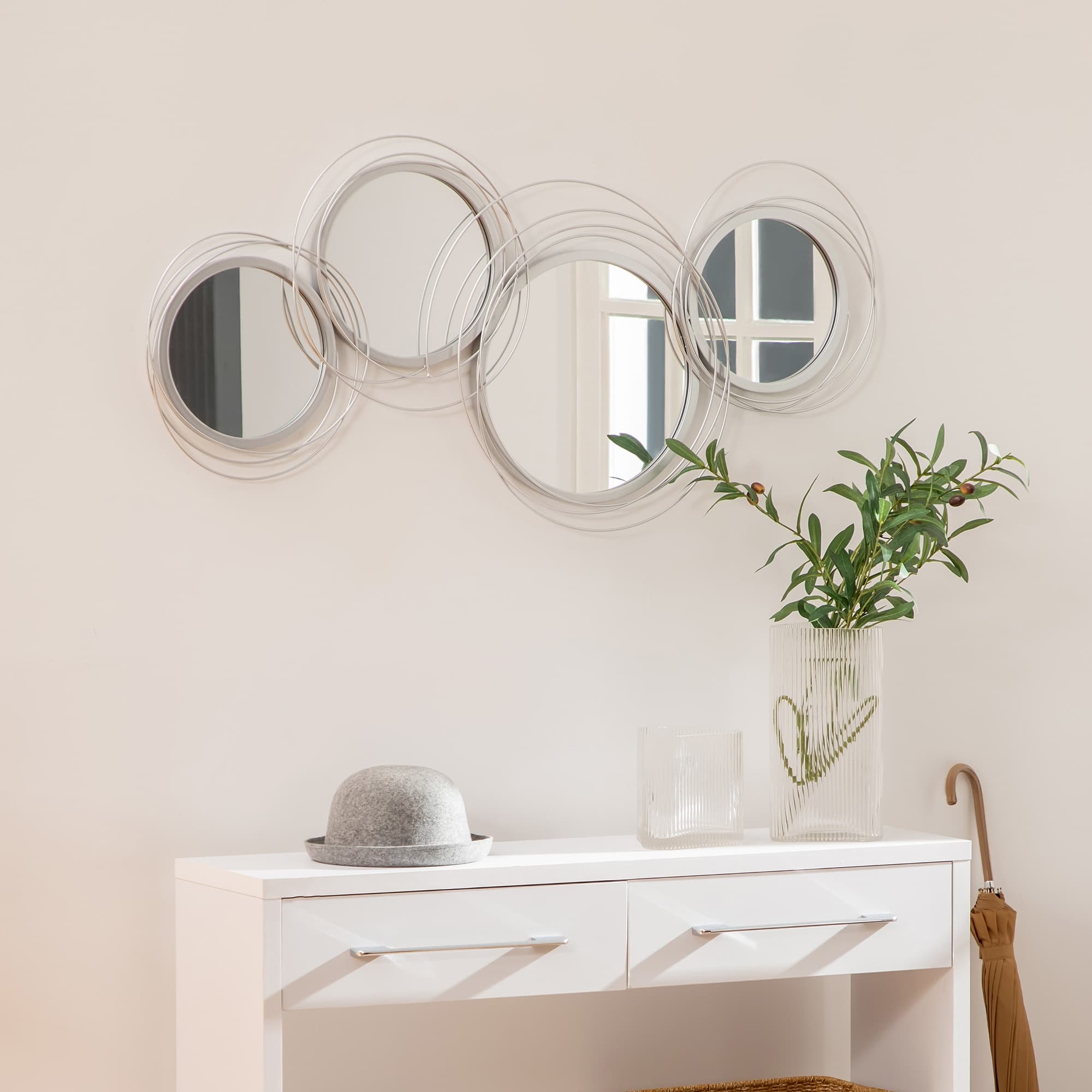 Transform Your Space with this 107cm Silver Wall Mirror - image 3
