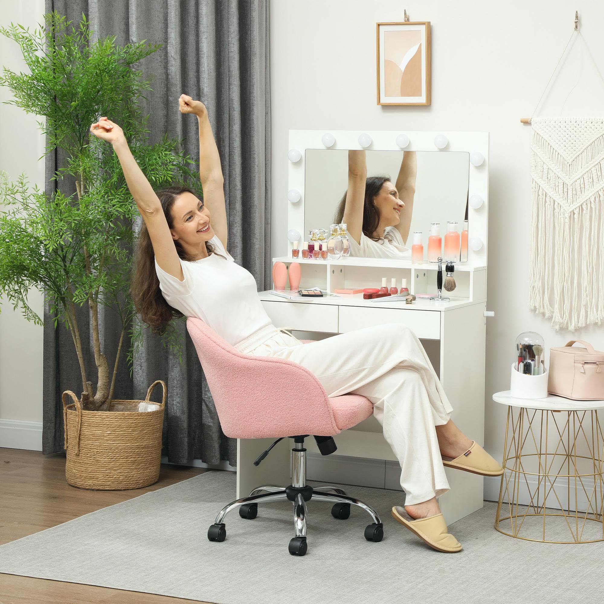 Transform Your Workspace with this Pink Teddy Fleece Chair - image 3
