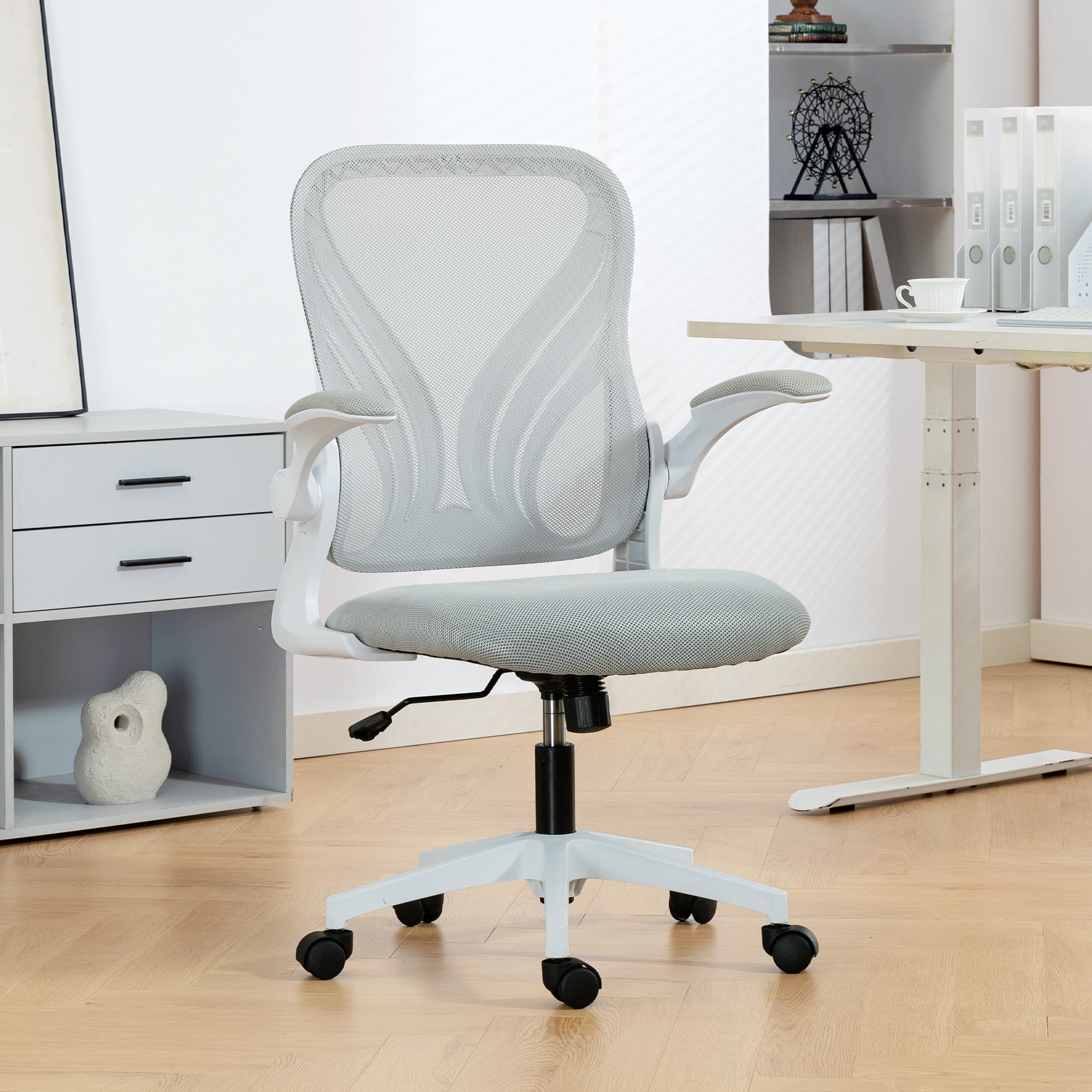 Light Grey Foldable Mesh Office Chair for Effortless Comfort - image 1