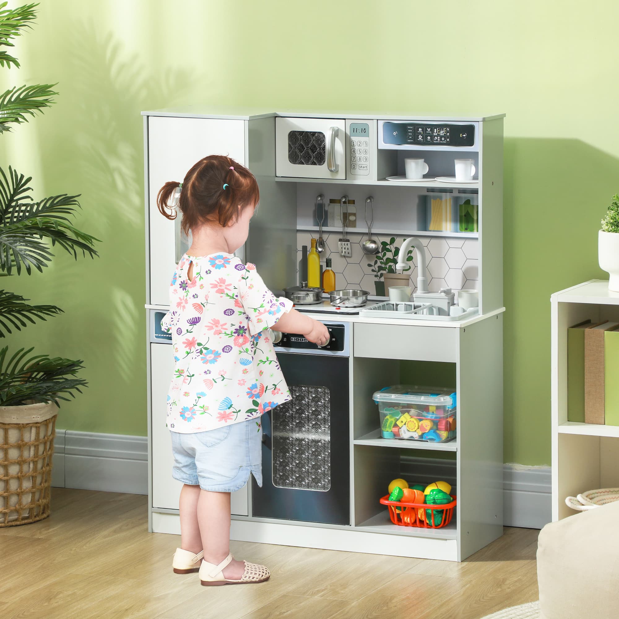 Kids Kitchen Playset with Realistic Sounds, Lights and Running Water - image 6