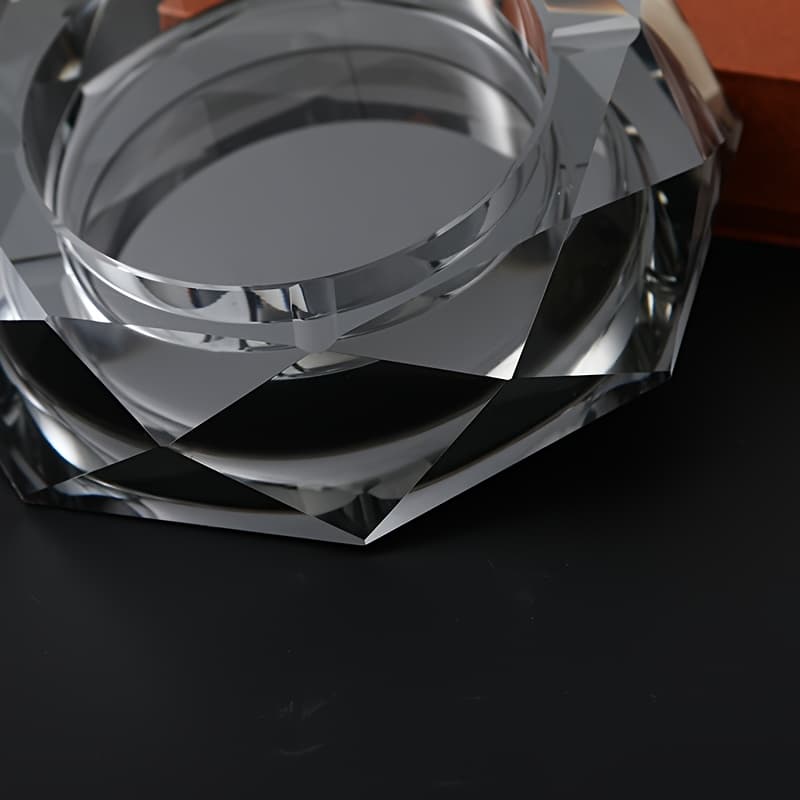 A Crystal Glass Ashtray With Genuine Weight and Clarity - image 6