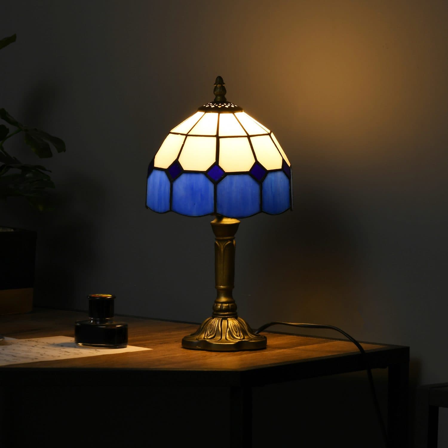 Handmade Art Deco Stained Glass Table Lamp — White & Blue - image 5
