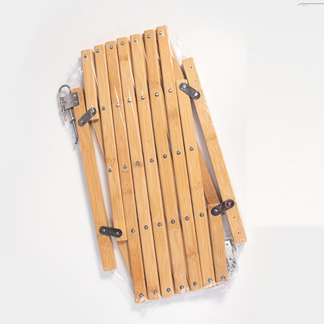 Keep Pets in Their Place with an Expandable Wooden Accordion Gate - image 2