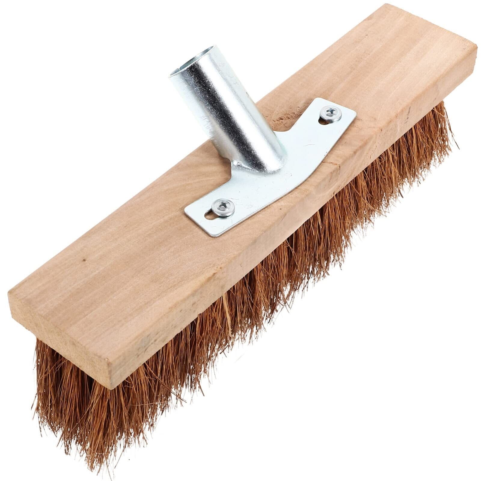 Heavy duty garden broom head for patios and yards