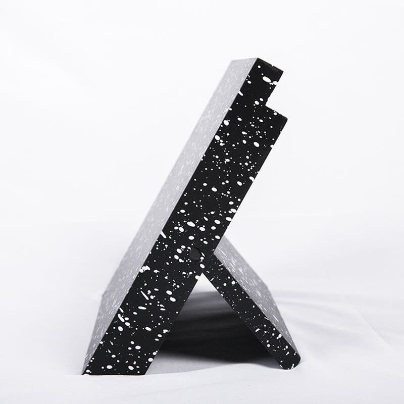 Keep Knives Organised and Ready with a Magnetic Block - image 8