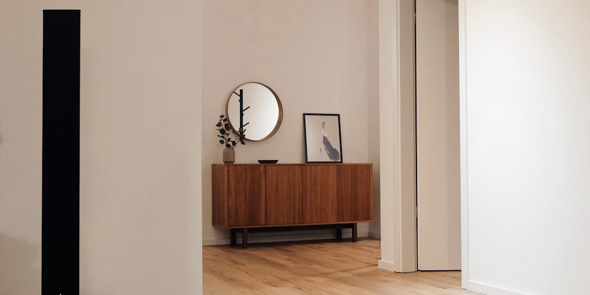 Vinyl Plank Flooring vs Laminate: Honest Comparison for UK Homes