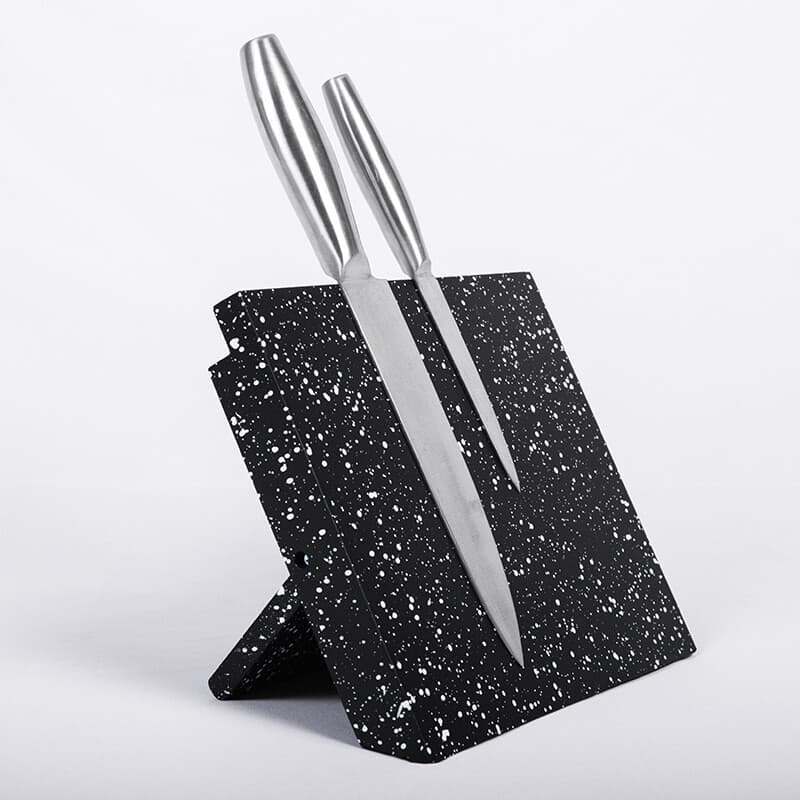 Keep Knives Organised and Ready with a Magnetic Block - image 5
