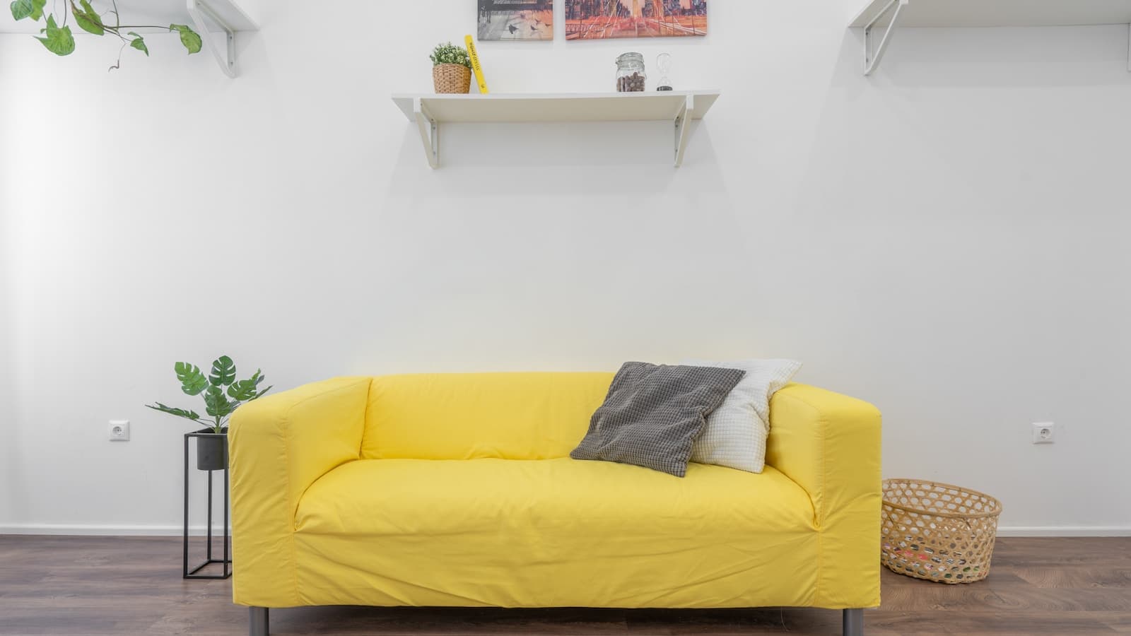 Tidy hallway with shoe rack, coat hooks and a slim storage bench