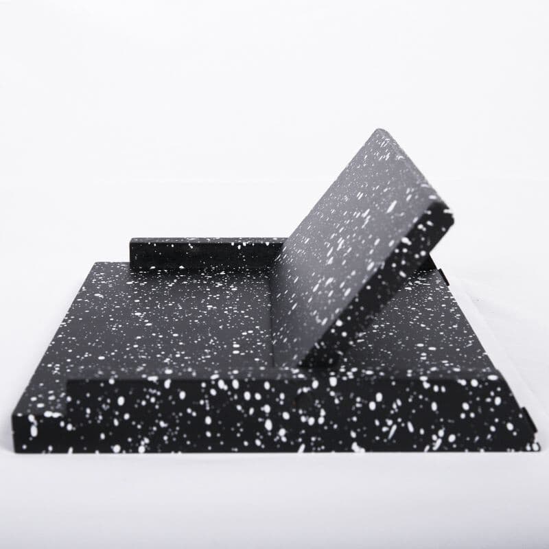 Keep Knives Organised and Ready with a Magnetic Block - image 7
