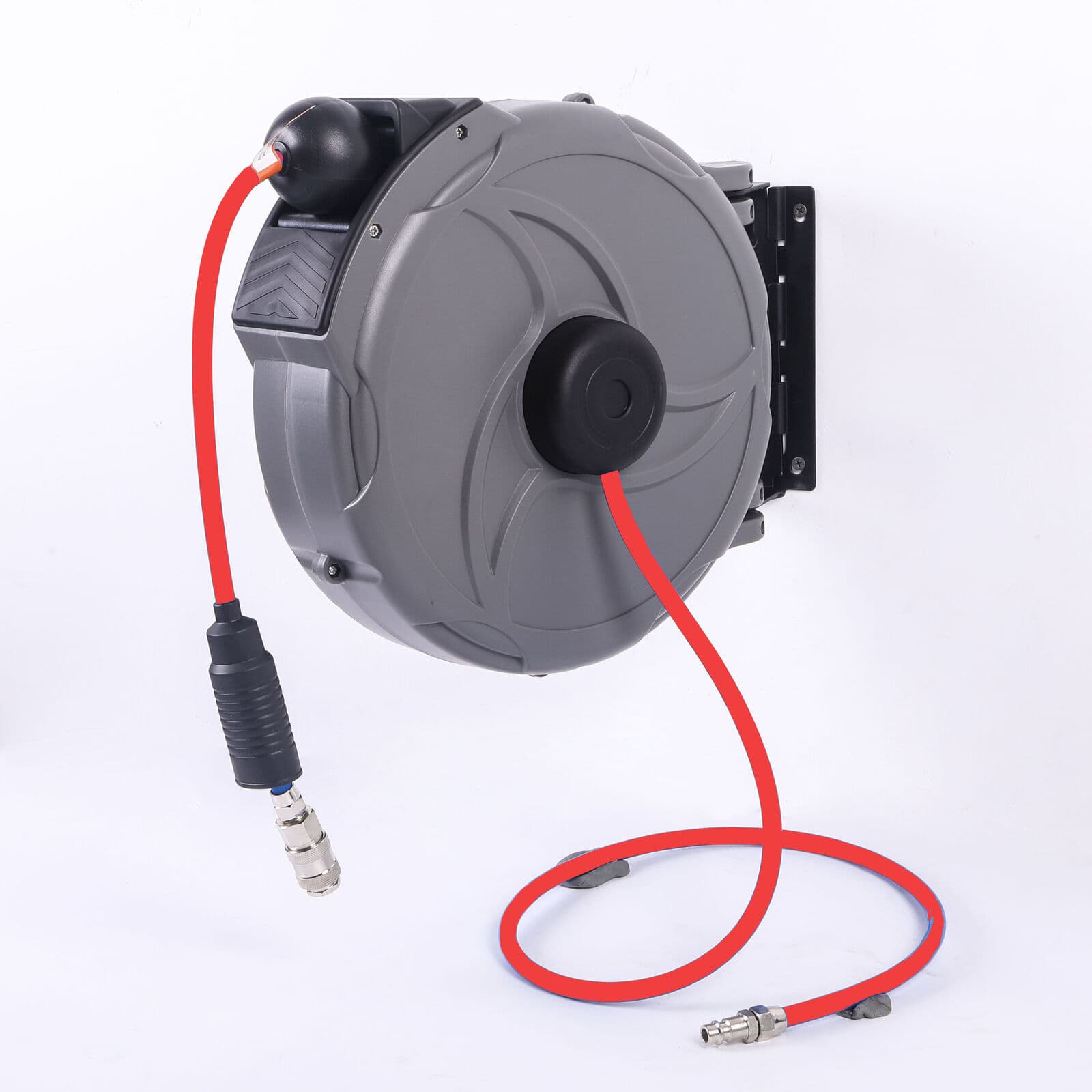 Keep compressor hose tidy with a 20m retractable reel - 1pcs