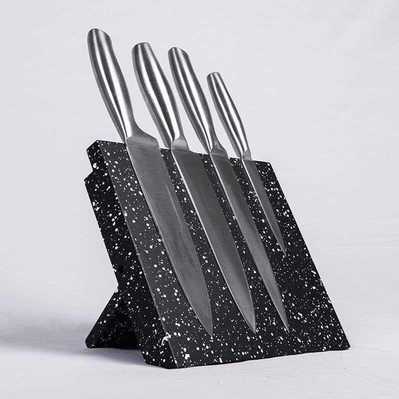 Keep Knives Organised and Ready with a Magnetic Block - image 3