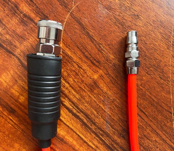 Keep compressor hose tidy with a 20m retractable reel - image 6