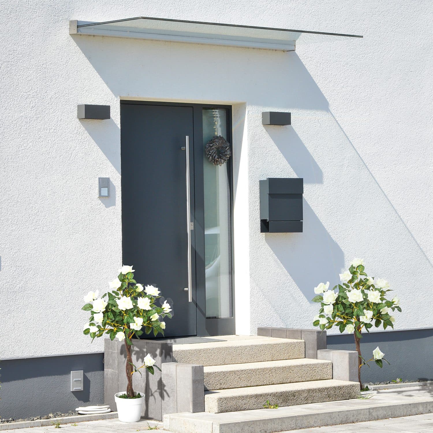 A pair of faux white rose topiary trees in white pots, 90cm tall - image 4